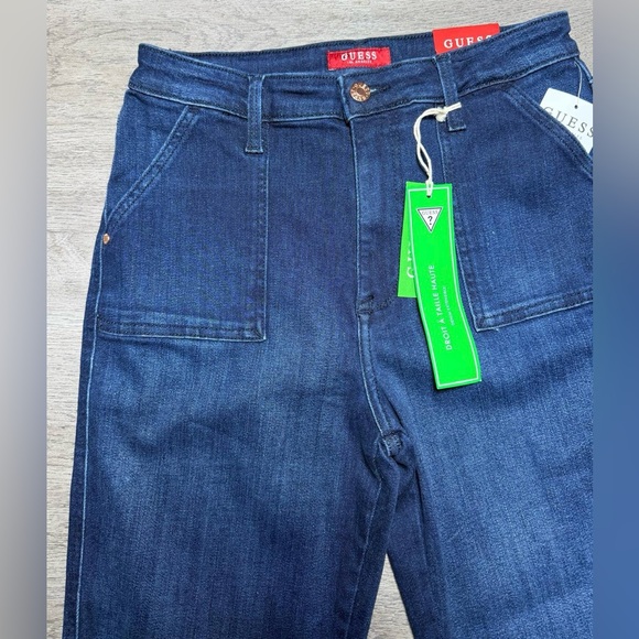 GUESS Los Angeles Women’s 6/28 Lina High-Rise Straight Jeans in a Dark Wash - Picture 2 of 11